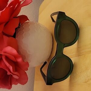 SUN BUDDIES Green Sunglasses